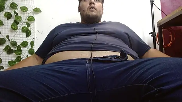 Snapshot of altairstudiosvip_ chatting on March 2025 12:32:01 AM altairstudiosvip  online show from March 2025 12:32:01 AM