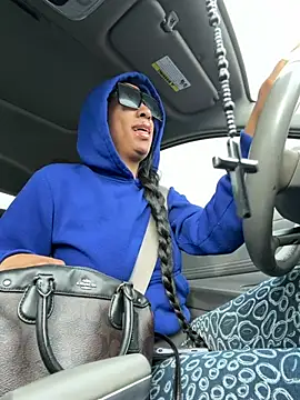 Iceblanca online show from March 2026 01:15:01 PM