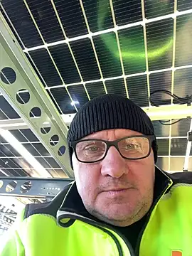 Snapshot of vanjbi45 chatting on March 2025 10:44:02 AM vanjbi45 online show from March 2025 10:44:02 AM