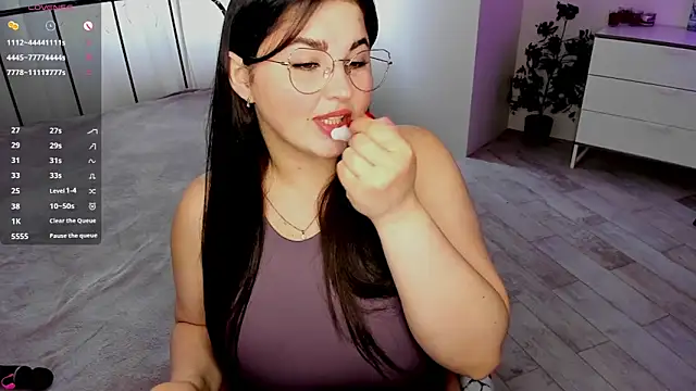 Snapshot of Talla_a chatting on May 2026 10:53:01 AM Talla a online show from May 2026 10:53:01 AM