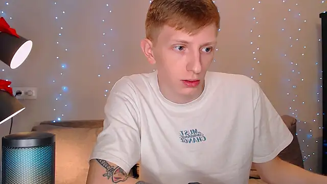 juliaanddima online show from January 2025 01:13:01 AM