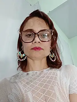 Meganlola online show from May 2026 06:35:02 PM
