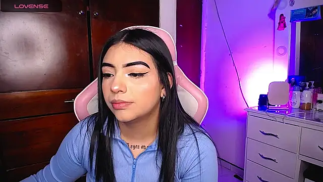 eva six online show from March 2025 06:23:02 PM