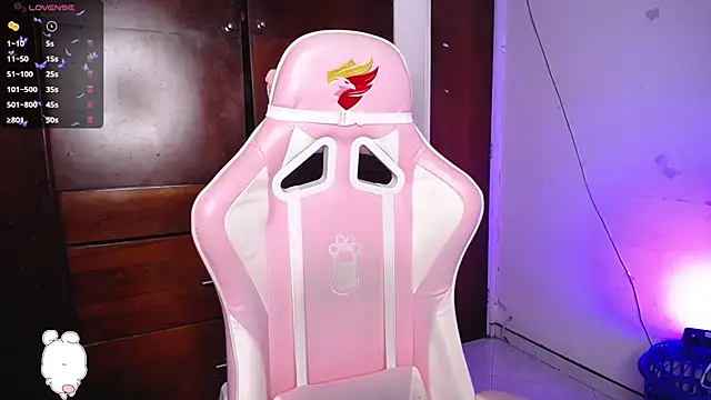 eva six online show from November 2025 01:25:02 AM