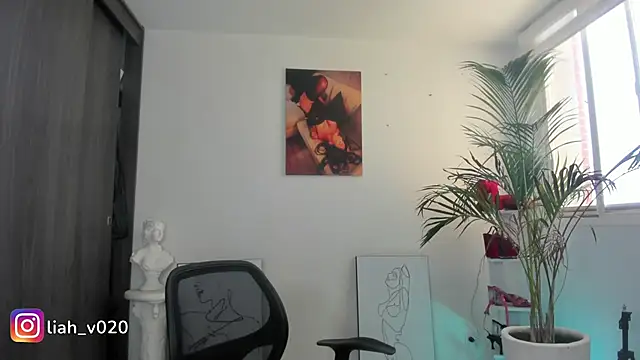 liah v online show from January 2025 04:44:01 PM