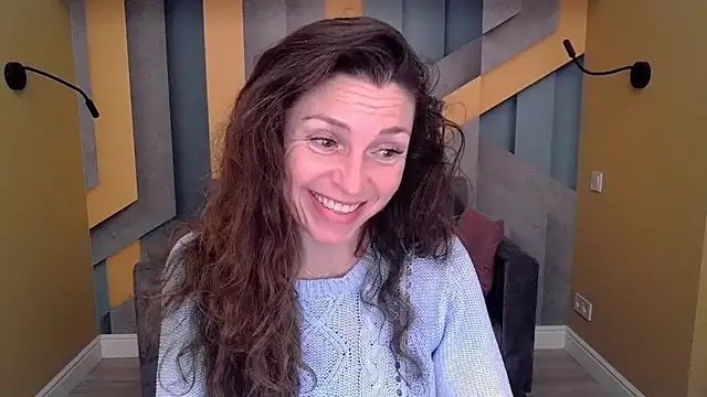 EllaLong online show from October 2025 12:29:01 PM