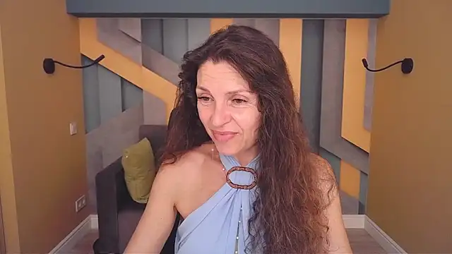 Snapshot of EllaLong chatting on July 2026 11:27:01 AM EllaLong online show from July 2026 11:27:01 AM