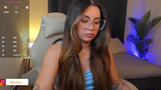 dakottaa  online show from February 2026 12:07:01 AM