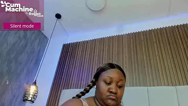 Snapshot of Saravy_Blandon chatting on February 2026 10:38:01 AM Saravy Blandon online show from February 2026 10:38:01 AM