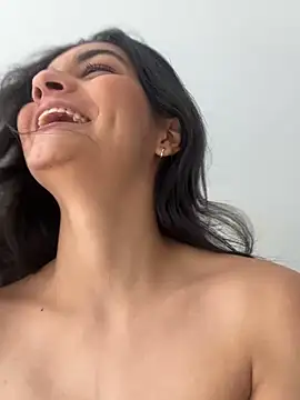 Cat2525 online show from October 2025 06:45:02 PM