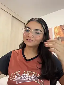 Cat2525 online show from March 2026 11:22:02 PM