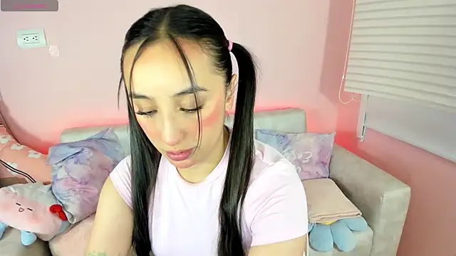 Snapshot of tinysara chatting on June 2026 04:20:01 PM tinysara online show from June 2026 04:20:01 PM