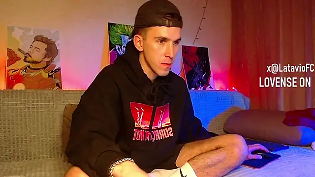 Midnighter  online show from February 2025 05:16:01 AM