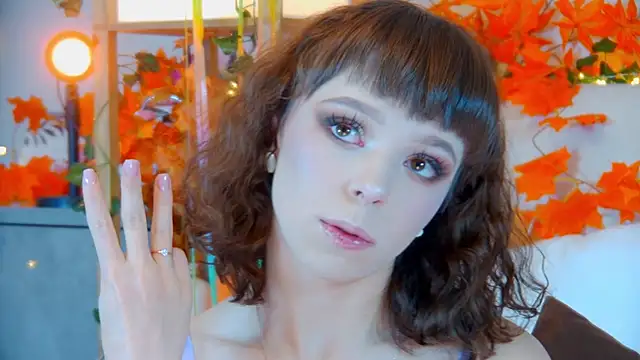 ElisabethDavis online show from November 2025 03:17:02 PM