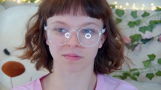 Snapshot of ElisabethDavis chatting on May 2026 06:09:01 PM ElisabethDavis online show from May 2026 06:09:01 PM