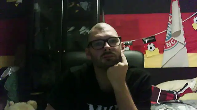 Die-geile-Sau online show from November 2025 09:39:01 PM