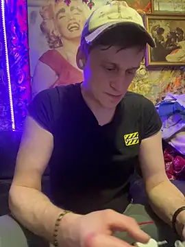 Snapshot of BarryKingsman chatting on February 2025 04:20:01 AM BarryKingsman online show from February 2025 04:20:01 AM