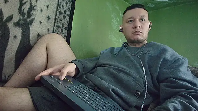 sweet cock28 online show from March 2026 04:03:02 PM