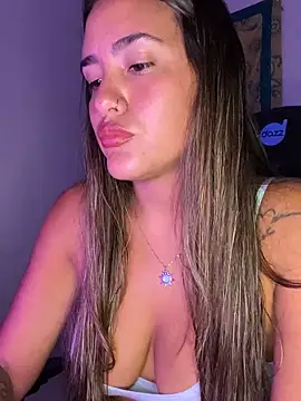 Snapshot of fenixgre chatting on October 2025 09:15:01 PM fenixgre online show from October 2025 09:15:01 PM