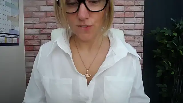 HarleyRebz online show from September 2025 07:13:02 AM