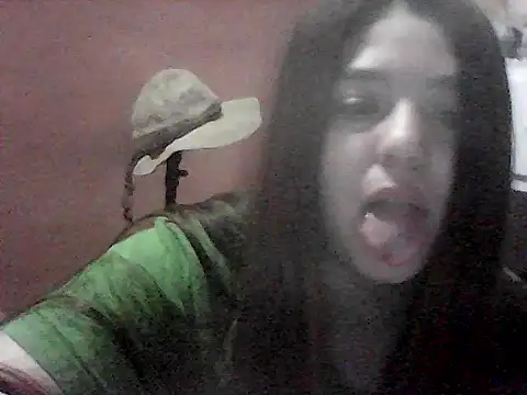 Oxitocina2000 online show from October 2025 11:09:02 PM