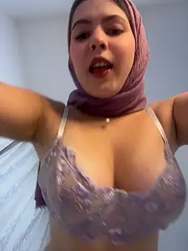 Snapshot of naughty__angel chatting on February 2026 11:15:01 AM naughty angel online show from February 2026 11:15:01 AM