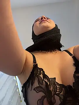 Snapshot of naughty__angel chatting on February 2026 11:28:02 AM naughty angel online show from February 2026 11:28:02 AM