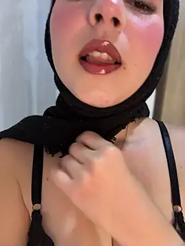 Snapshot of naughty__angel chatting on April 2026 12:43:01 PM naughty angel online show from April 2026 12:43:01 PM