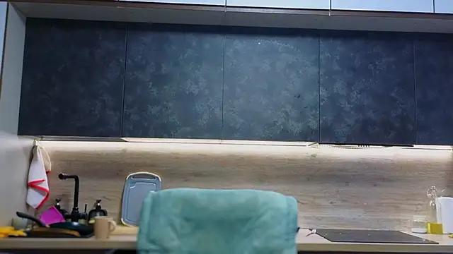 Katniss K online show from February 2026 08:33:01 AM