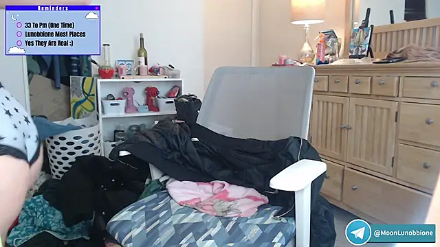 Snapshot of Lunobbione chatting on February 2026 08:07:01 PM Lunobbione online show from February 2026 08:07:01 PM