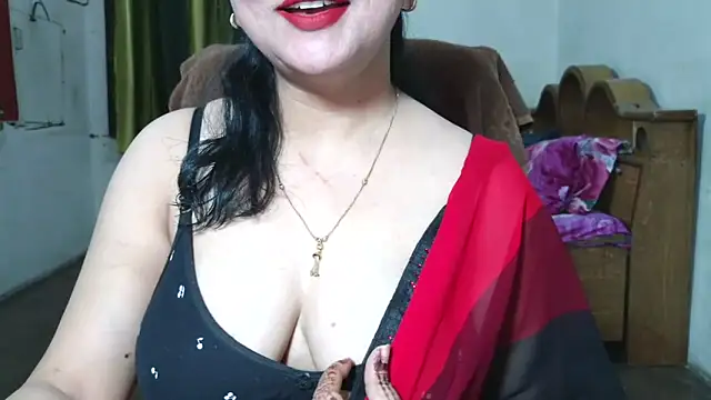 Snapshot of Cute_Mahi22 chatting on March 2026 04:40:02 AM Cute Mahi22 online show from March 2026 04:40:02 AM