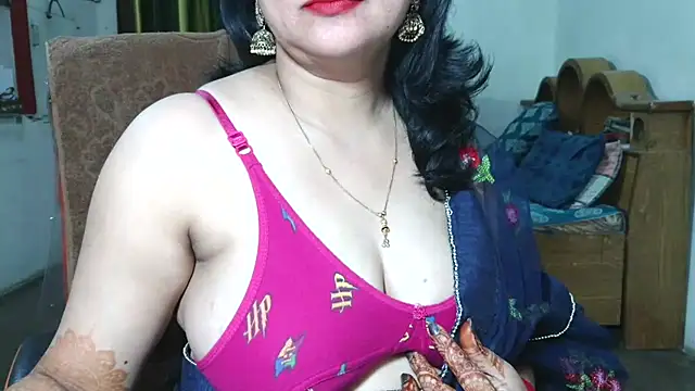 Snapshot of Cute_Mahi22 chatting on March 2026 06:29:01 AM Cute Mahi22 online show from March 2026 06:29:01 AM