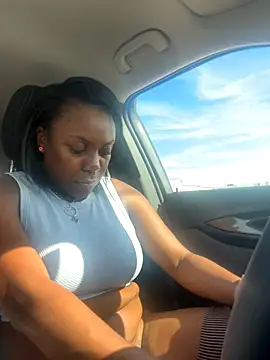 TrueeFantasee online show from November 2025 06:20:01 PM