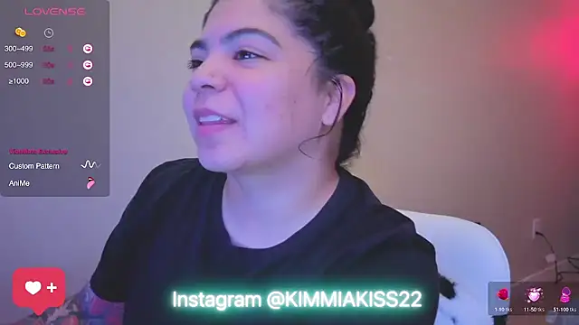 Snapshot of kimmiakiss22 chatting on January 2025 11:54:01 PM kimmiakiss22 online show from January 2025 11:54:01 PM