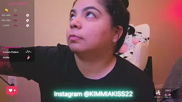 Snapshot of kimmiakiss22 chatting on January 2025 03:04:02 AM kimmiakiss22 online show from January 2025 03:04:02 AM