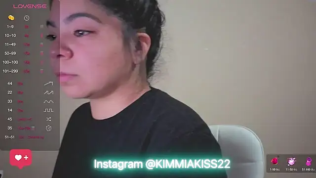 Snapshot of kimmiakiss22 chatting on February 2025 09:13:01 PM kimmiakiss22 online show from February 2025 09:13:01 PM