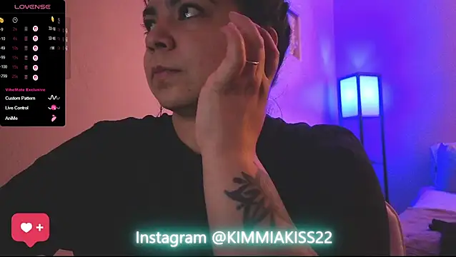 Snapshot of kimmiakiss22 chatting on February 2025 02:17:02 AM kimmiakiss22 online show from February 2025 02:17:02 AM