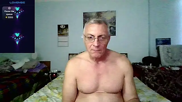 Snapshot of sexman181166 chatting on November 2025 01:11:02 PM sexman181166 online show from November 2025 01:11:02 PM