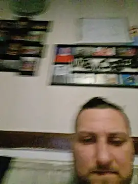Snapshot of SmallDick___ chatting on April 2026 06:14:01 AM SmallDick online show from April 2026 06:14:01 AM