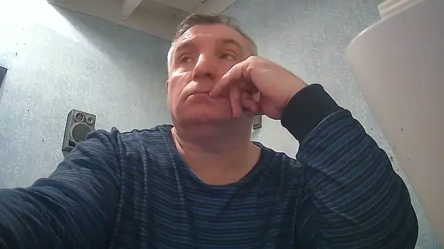 GYurmoka70 online show from January 2026 09:29:01 PM