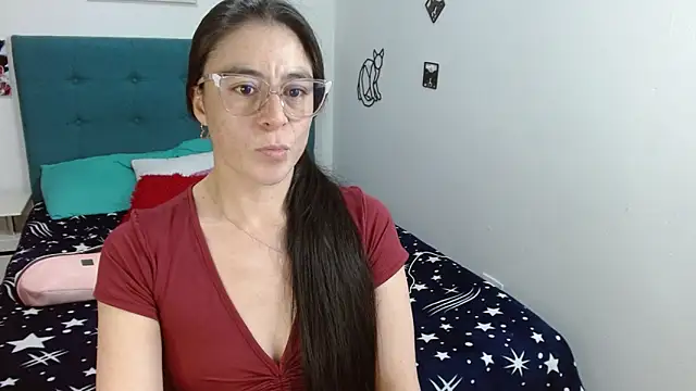 Snapshot of antonella_sweet33 chatting on June 2026 09:40:01 PM antonella sweet33 online show from June 2026 09:40:01 PM