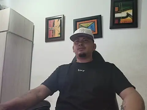 Snapshot of myke_andrade chatting on January 2026 11:59:02 AM myke andrade online show from January 2026 11:59:02 AM