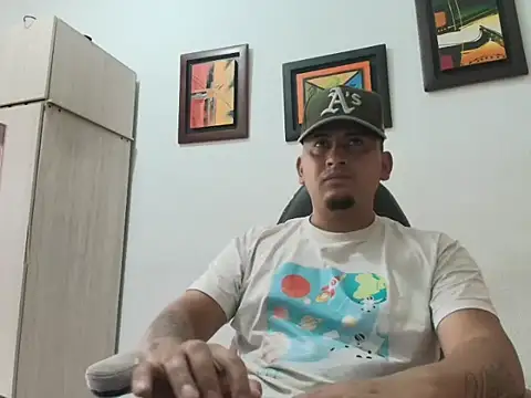 Snapshot of myke_andrade chatting on January 2026 03:38:01 PM myke andrade online show from January 2026 03:38:01 PM