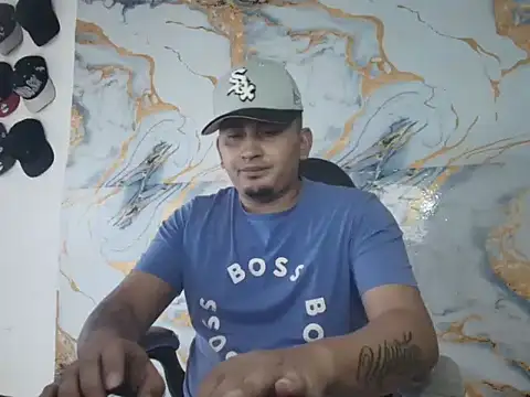 Snapshot of myke_andrade chatting on June 2026 09:27:01 PM myke andrade online show from June 2026 09:27:01 PM