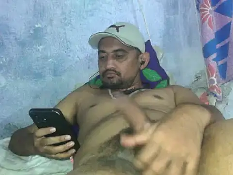 Rocobodymassager online show from November 2025 08:30:02 PM