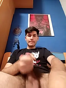 Snapshot of Esti02 chatting on November 2025 06:29:01 PM Esti02 online show from November 2025 06:29:01 PM