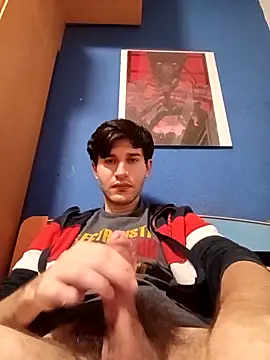 Esti02 online show from February 2026 11:21:02 PM