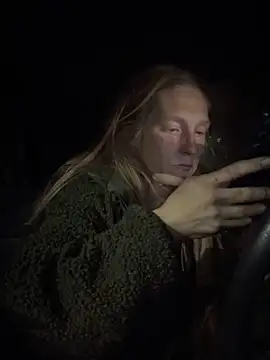 GoldenFlameGoddess online show from November 2025 03:29:02 AM