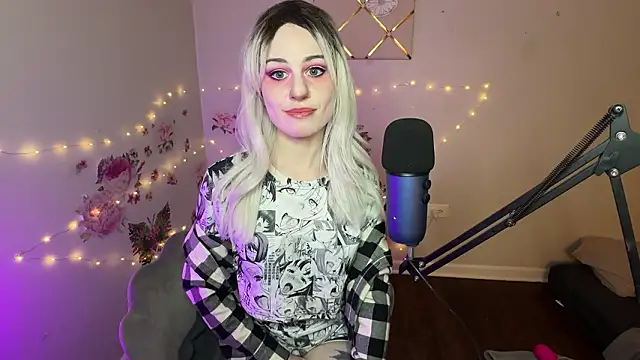 Starr1123 online show from February 2026 04:43:02 AM