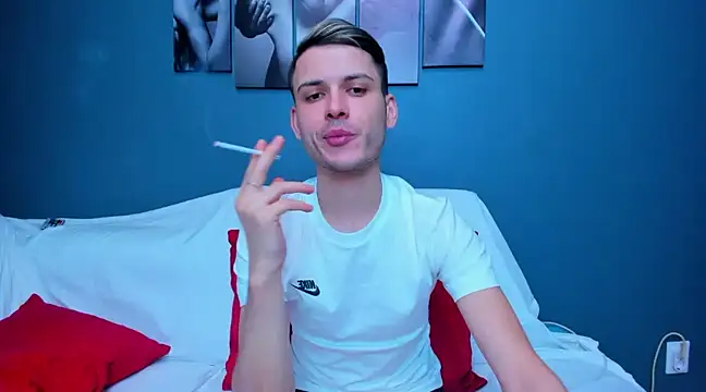 andboyfor6 online show from February 2025 04:47:01 PM